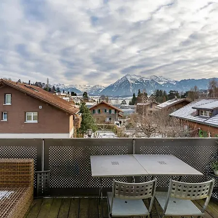 And Mountain View With Whirlpool And Free Parking In Huenibach *