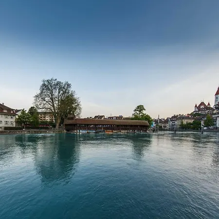 Lake And Mountain View Villa With Free Parking In Huenibach *