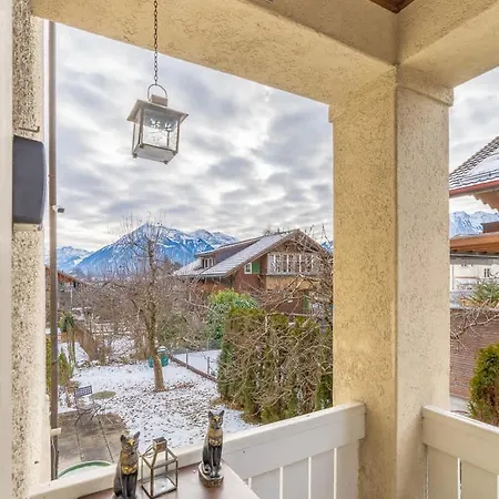 And Mountain View With Whirlpool And Free Parking In Huenibach 别墅 图恩