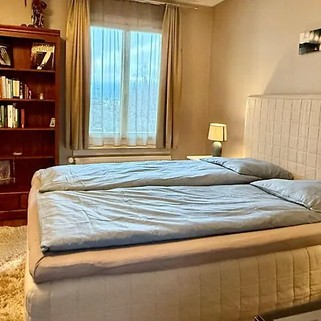 빌라 And Mountain View With Whirlpool And Free Parking In Huenibach 툰