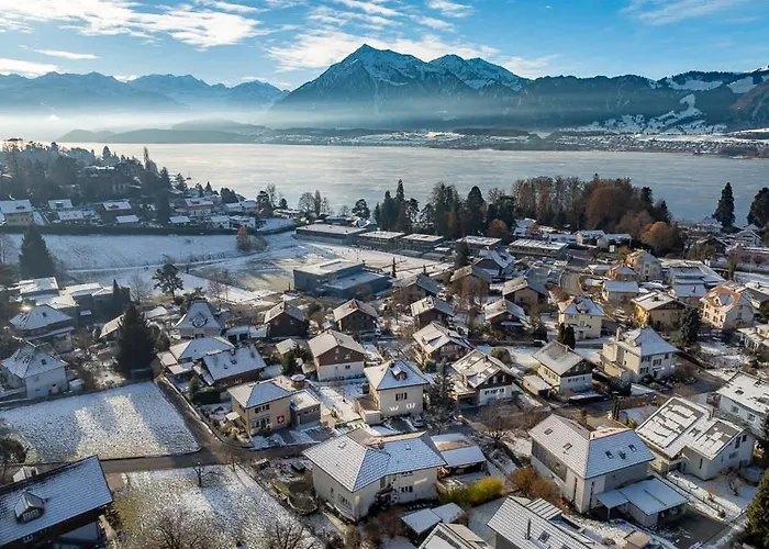 빌라 And Mountain View With Whirlpool And Free Parking In Huenibach *