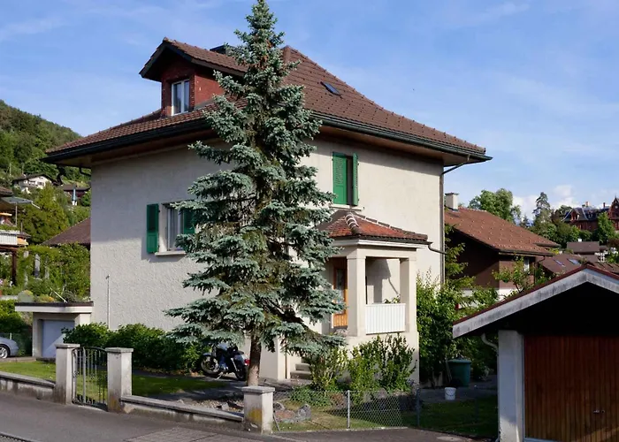 And Mountain View With Whirlpool And Free Parking In Huenibach Willa Thun