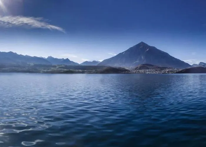 Villa And Mountain View With Whirlpool And Free Parking In Huenibach