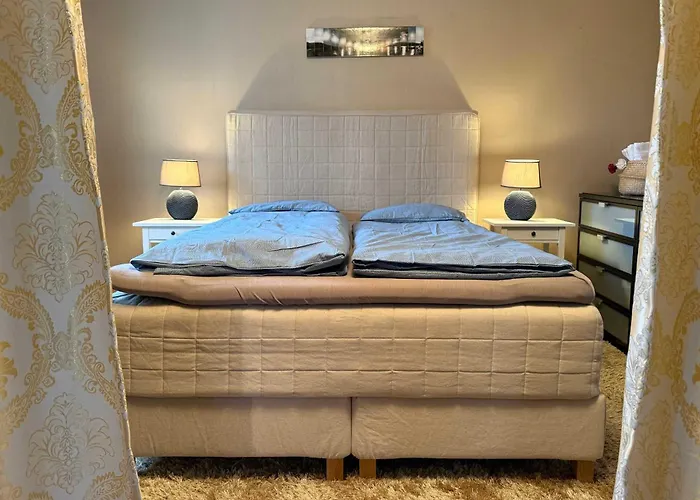 And Mountain View With Whirlpool And Free Parking In Huenibach Villa