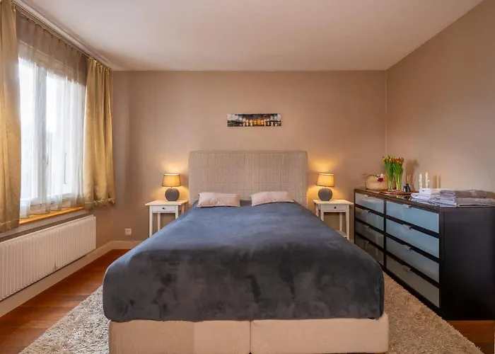 빌라 And Mountain View With Whirlpool And Free Parking In Huenibach
