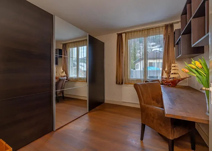 And Mountain View With Whirlpool And Free Parking In Huenibach