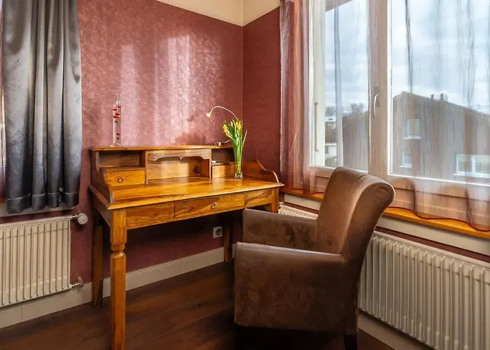 And Mountain View With Whirlpool And Free Parking In Huenibach