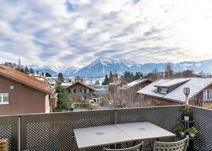 Willa And Mountain View With Whirlpool And Free Parking In Huenibach Thun