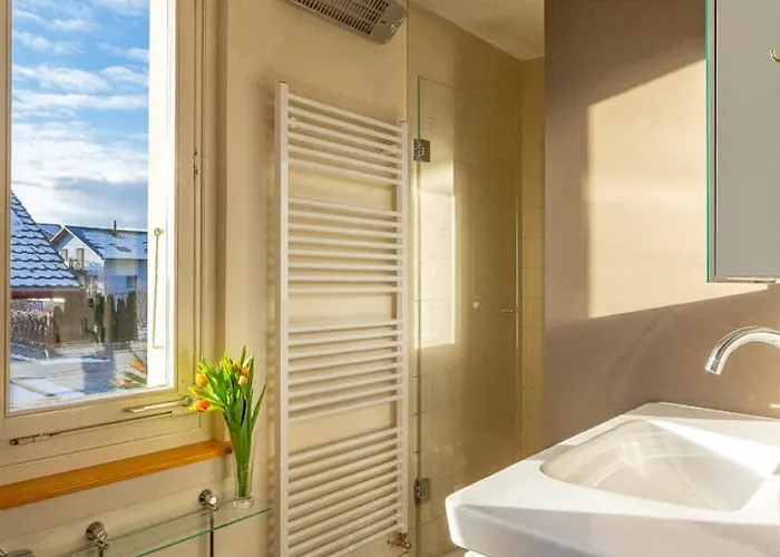 Willa And Mountain View With Whirlpool And Free Parking In Huenibach