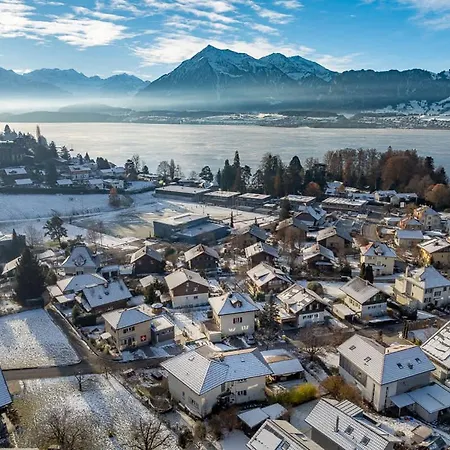 Villa And Mountain View With Whirlpool And Free Parking In Huenibach *