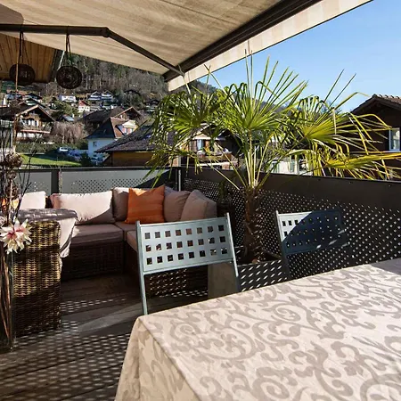 And Mountain View With Whirlpool And Free Parking In Huenibach Villa *