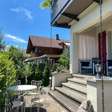 Villa And Mountain View With Whirlpool And Free Parking In Huenibach Thun