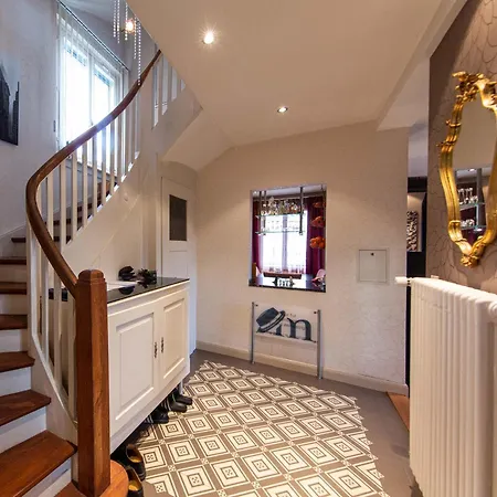 And Mountain View With Whirlpool And Free Parking In Huenibach Villa