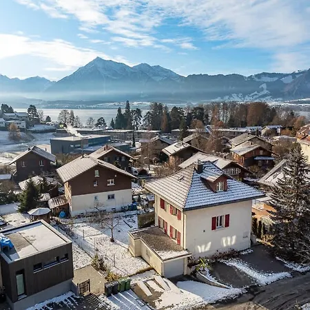 Villa And Mountain View With Whirlpool And Free Parking In Huenibach