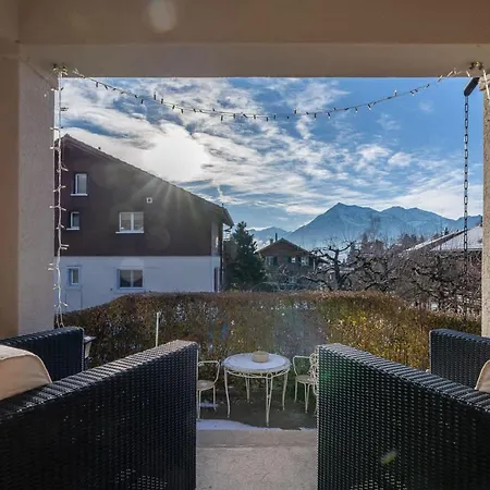 And Mountain View With Whirlpool And Free Parking In Huenibach *