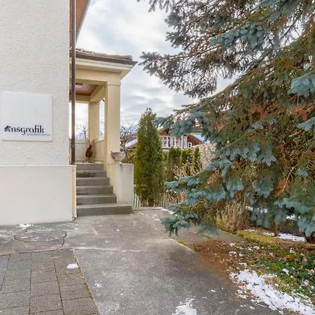 And Mountain View With Whirlpool And Free Parking In Huenibach Villa *