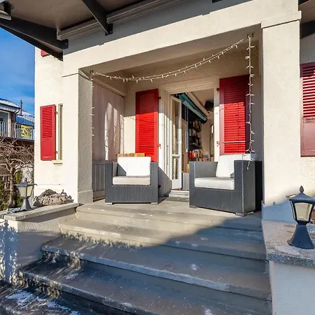 And Mountain View With Whirlpool And Free Parking In Huenibach *