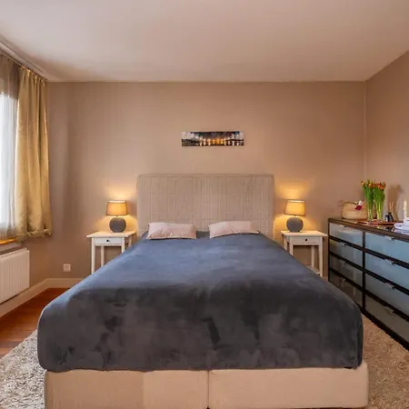 Villa And Mountain View With Whirlpool And Free Parking In Huenibach