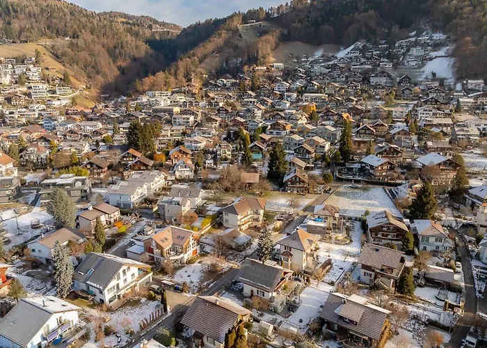 Villa And Mountain View With Whirlpool And Free Parking In Huenibach *