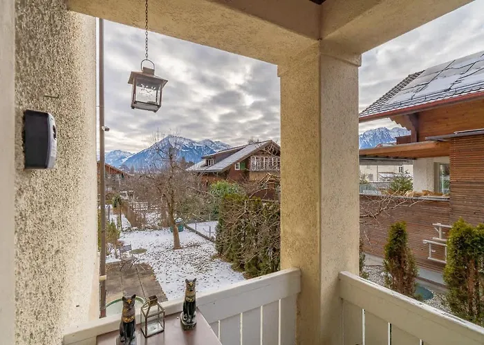And Mountain View With Whirlpool And Free Parking In Huenibach Villa *